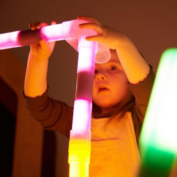 Connecteurs pour cylindres lumineux