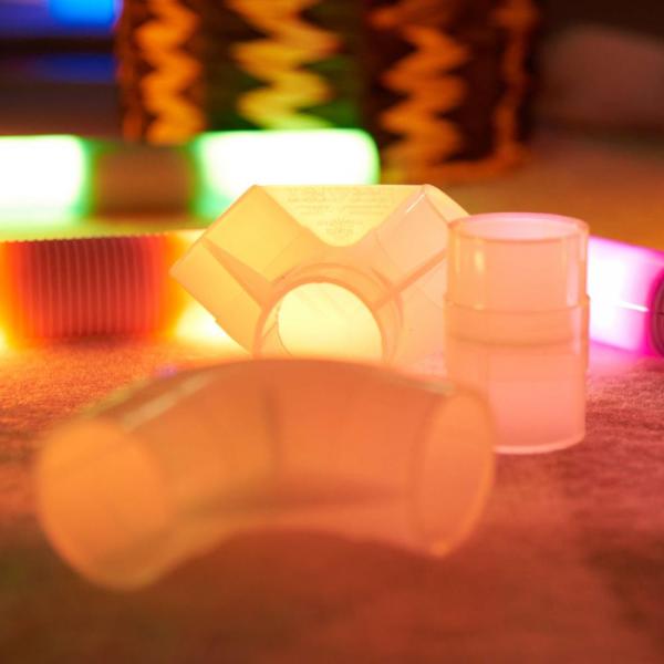 Connecteurs pour cylindres lumineux