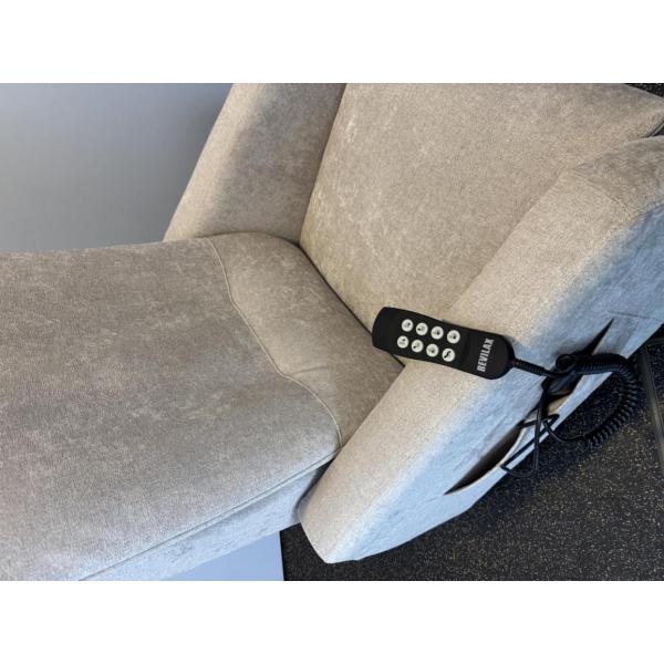 MEDILAX fauteuil relax élévateur 4 moteur - HIT-line 008 blanc