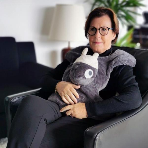 Oliz peluche lestée Pilo - grand (2,7 kg)