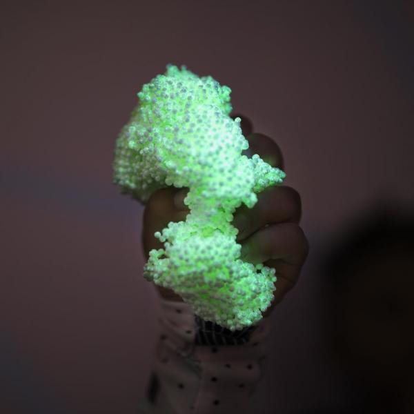 Playfoam fluorescente