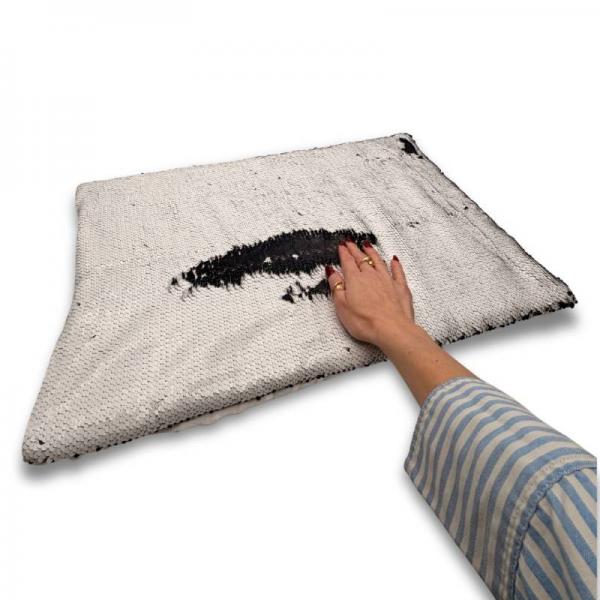 Coussin lesté pour les genoux avec paillettes – noir et blanc