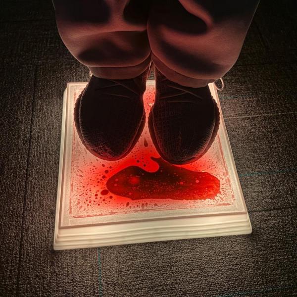 Pierres d'équilibre sensorielles carrées à LED avec liquide